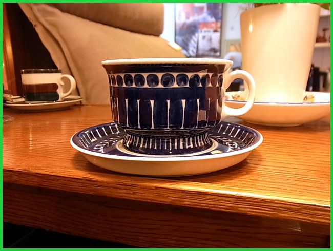 ■ Arabia アラビア Valencia バレンシア C/S カップ&ソーサー