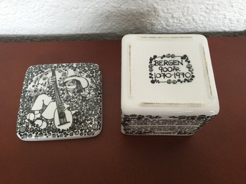 ◇ フィッギオ Figgjo Bergen スクエアケース 1970