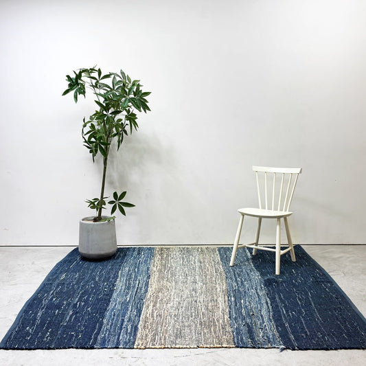 インド綿 裂き織り コットンラグ デニム生地 マルチカラー カーペット ビンテージテイスト 西海岸スタイル ●