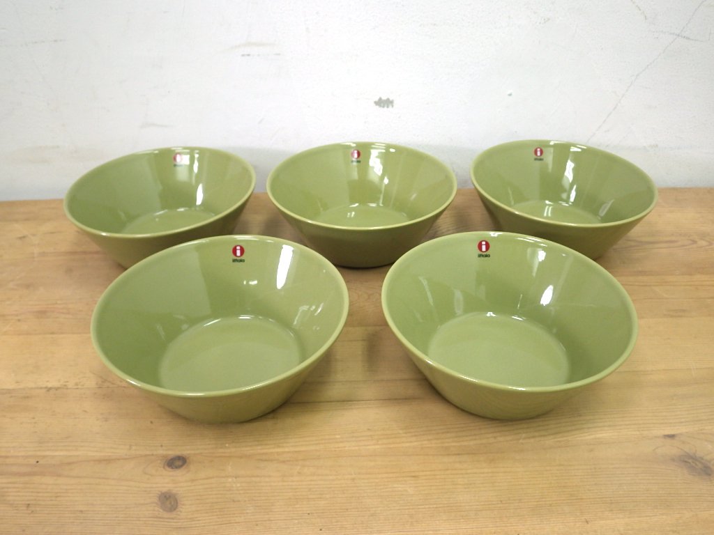  イッタラ　ティーマ　15cmオリーブグリーン　ボウル　廃盤色 イッタラ ティーマ 15cmオリーブグリーン ボウル 廃盤色