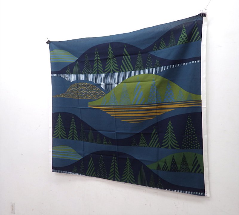 marimekko/マリメッコ ”KULTAKERO” 廃番ファブリック生地 138x112cm ●
