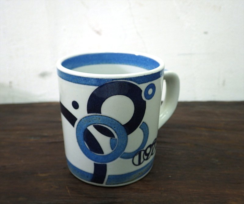 ロイヤルコペンハーゲン / Royal Copenhagen イヤーマグ 1972年 Sサイズ ●