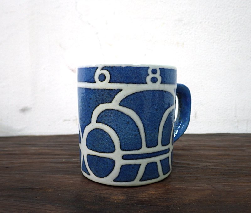 ロイヤルコペンハーゲン / Royal Copenhagen イヤーマグ 1968年 Sサイズ (C) ●
