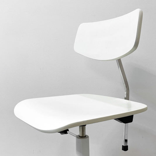 ラボファ Labofa デスクチェア オフィスチェア プライウッド ホワイト ダブルホイール 高さ調整可 デンマーク製 北欧家具 ●