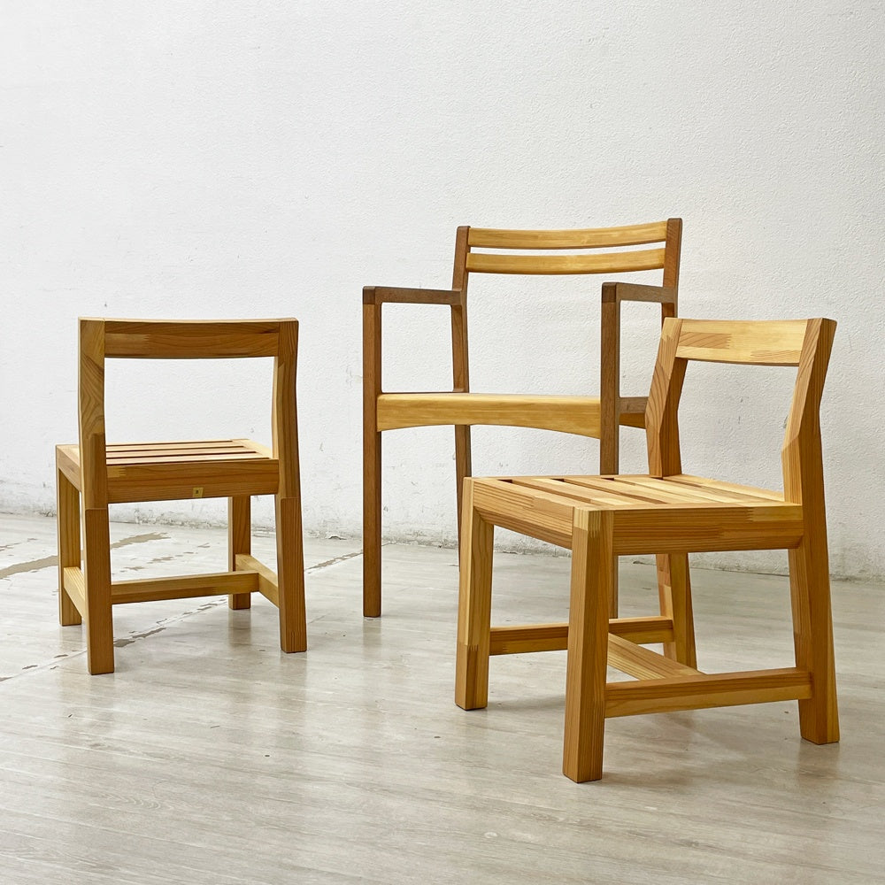 ワイスワイス WISE WISE サトヤマ03 SATOYAMA03 キッズチェア スモールチェア 杉無垢集成材 座面高33cm 展示品 美品 定価¥26,250- A ●