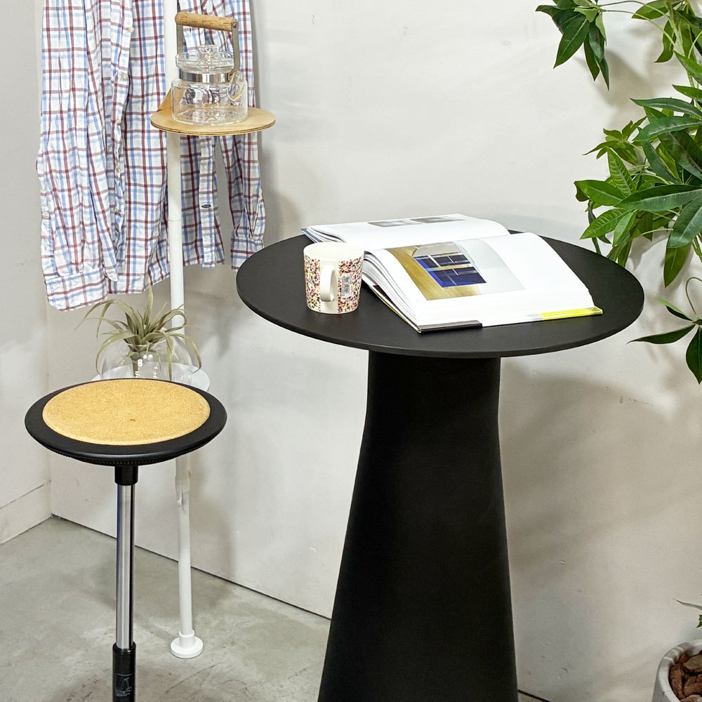 ウィルクハーン Wilkhahn スティッツ STITZ ハイスツール デスクチェア 昇降式 iF Design賞 定価¥83,600- ●