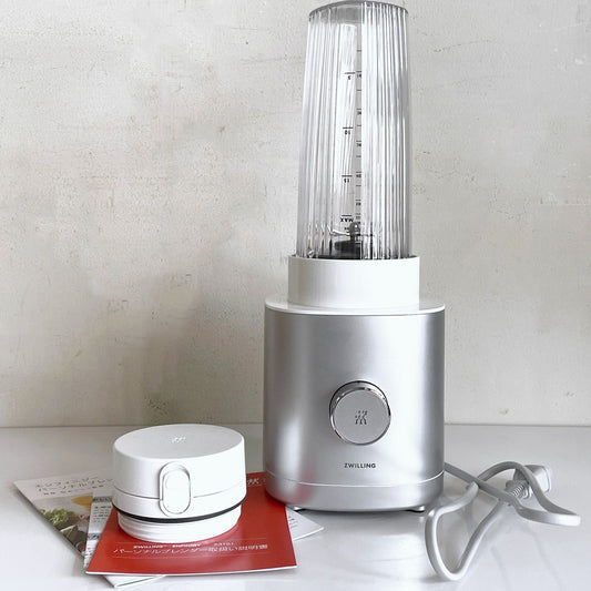 ツヴィリング zwilling エンフィニジー enfinigy パーソナルブレンダー AC Motor 550ml シルバー ミキサー直飲み用キャップ 説明書 レシピ付 ドイツ ■
