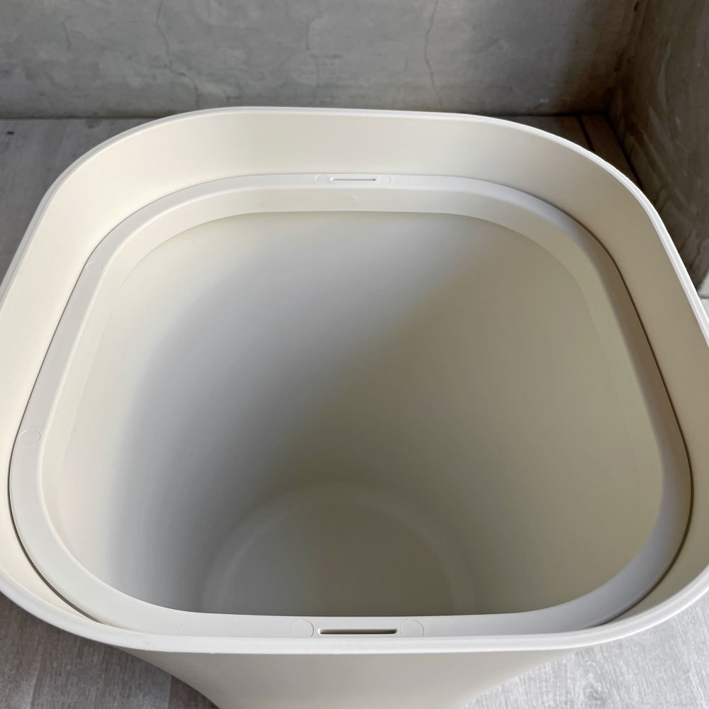 マジス MAGIS トラッシュ TRASH ゴミ箱 Lサイズ ジャスパーモリソン ホワイト ポリプロピレン イタリア 定価¥11,000- B ♪