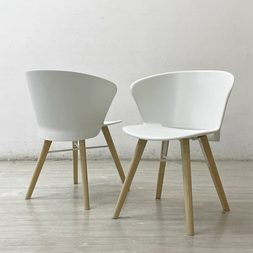 カリガリス Calligaris バイア Bahia CS/1814 ダイニングチェア ポリプロピレン ウッドレッグ ナチュラル × マットオプティックホワイト ドンドリ・エ・ポッチ イタリア モダンデザイン A ●