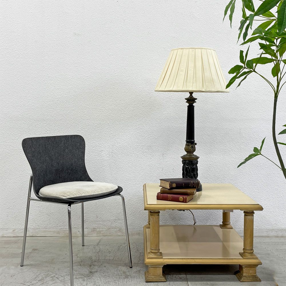 リーンロゼ ligne roset エットリアーノ チェア Ettoriano Chair ダイニングチェア フェルト生地 スチールベース ミニマルデザイン B 〓
