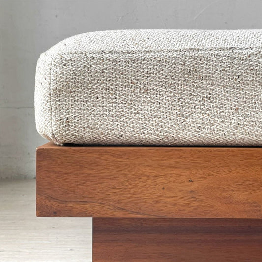 マスターウォール MASTERWAL デニッシュ DANISH オットマン ウォールナット無垢材 ファブリック ウレタンフォーム W70cm 定価¥121.000- ★