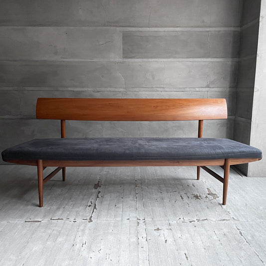 カリモク karimoku CU72モデル 3人掛け椅子ロング ダイニングベンチ ベンチチェア 長椅子 ウォールナット材 プレミアムオーダー カバーリング♪