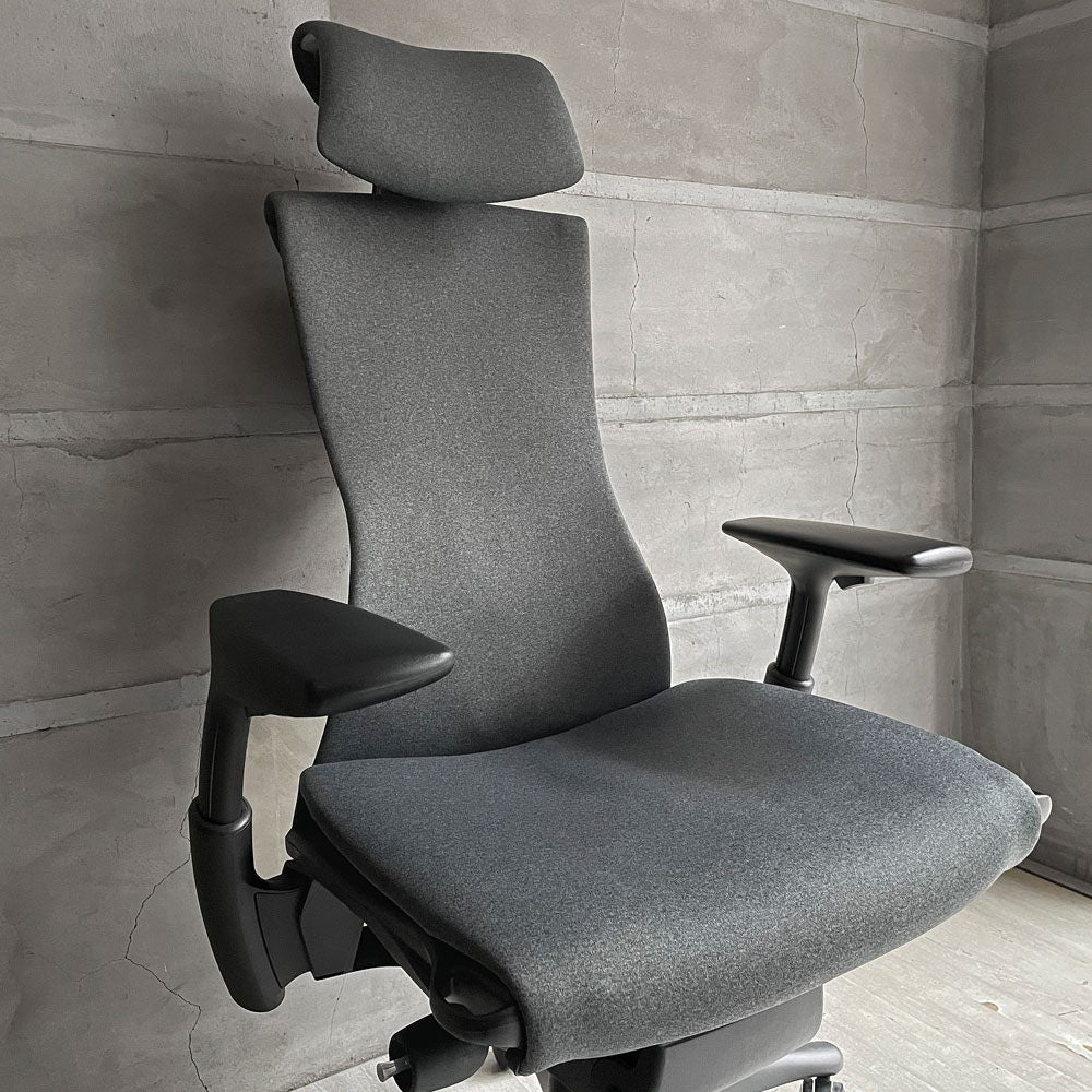 ハーマンミラー Herman Miller エンボディチェア Embody ヘッドレスト付き デスクチェア オフィスチェア シンクダークカーボン ファブリック ジェフ・ウェバー&ビル・スタンフ 参考定価¥363,000- ♪