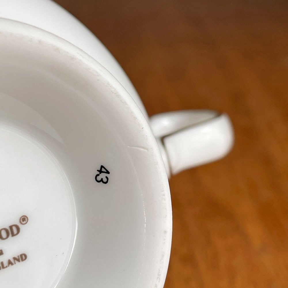 ウェッジウッド WEDGWOOD コロラド Colorado スープボウル&ソーサー 金彩 壺ロゴ 英国 C ♪