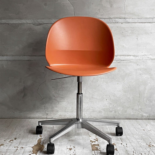 フリッツハンセン Fritz Hansen エヌゼロツー N02 リサイクルチェア キャスターチェア デスクチェア 佐藤オオキ nendo ダークオレンジ 参考定価¥91,080- ♪