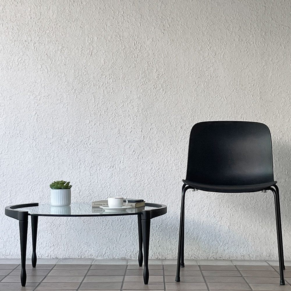 ポラダ porada ジオット GIOTTO リビングテーブル ブラックカラー マット仕上げ ガラス天板 参考価格176,000円 ACTUS取扱い ◇