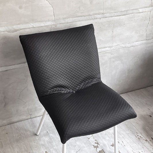 リーンロゼ ligneroset ロゼカラン ROSET Calin steel leg ダイニングチェア ブラック×ホワイト キルティング スチールレッグ パスカル ムールグ フランス A ♪
