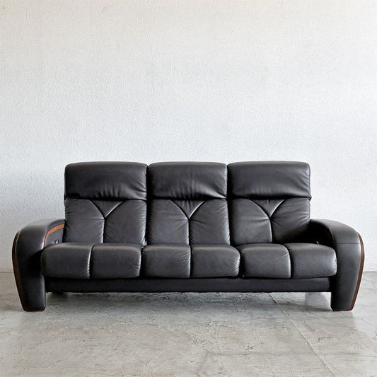 冨士ファニチア FUJI FURNITURE 3pソファ+オットマン2台付き 本革張り リクライニング機能付き 〓