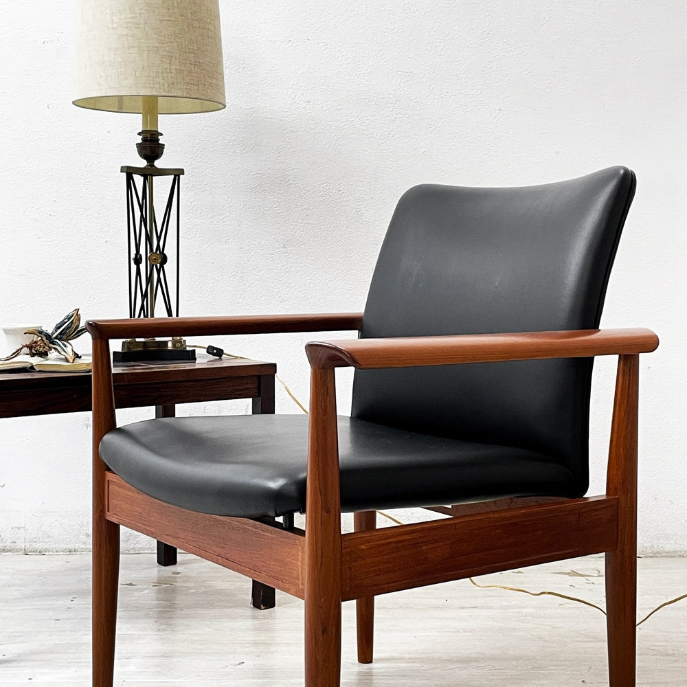 カド CADO No.209 ディプロマットチェア Diplomat Chair ラウンジチェア チーク材 本革 レザー フィンユール Finn Juhl デンマーク 北欧ビンテージ ●