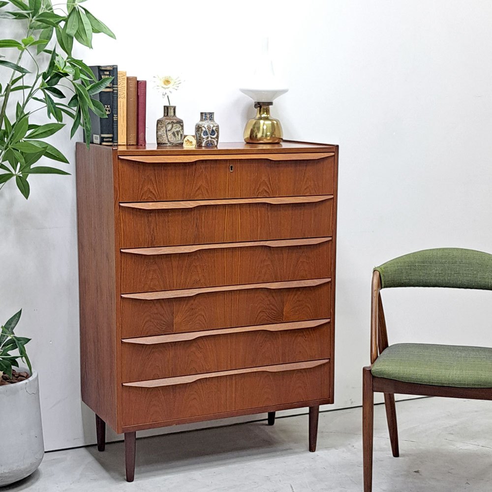 北欧ビンテージ Scandinabian Vintage チェスト 6ドロワーズ チーク材 H108cm デンマーク 北欧家具 鍵欠品 ●