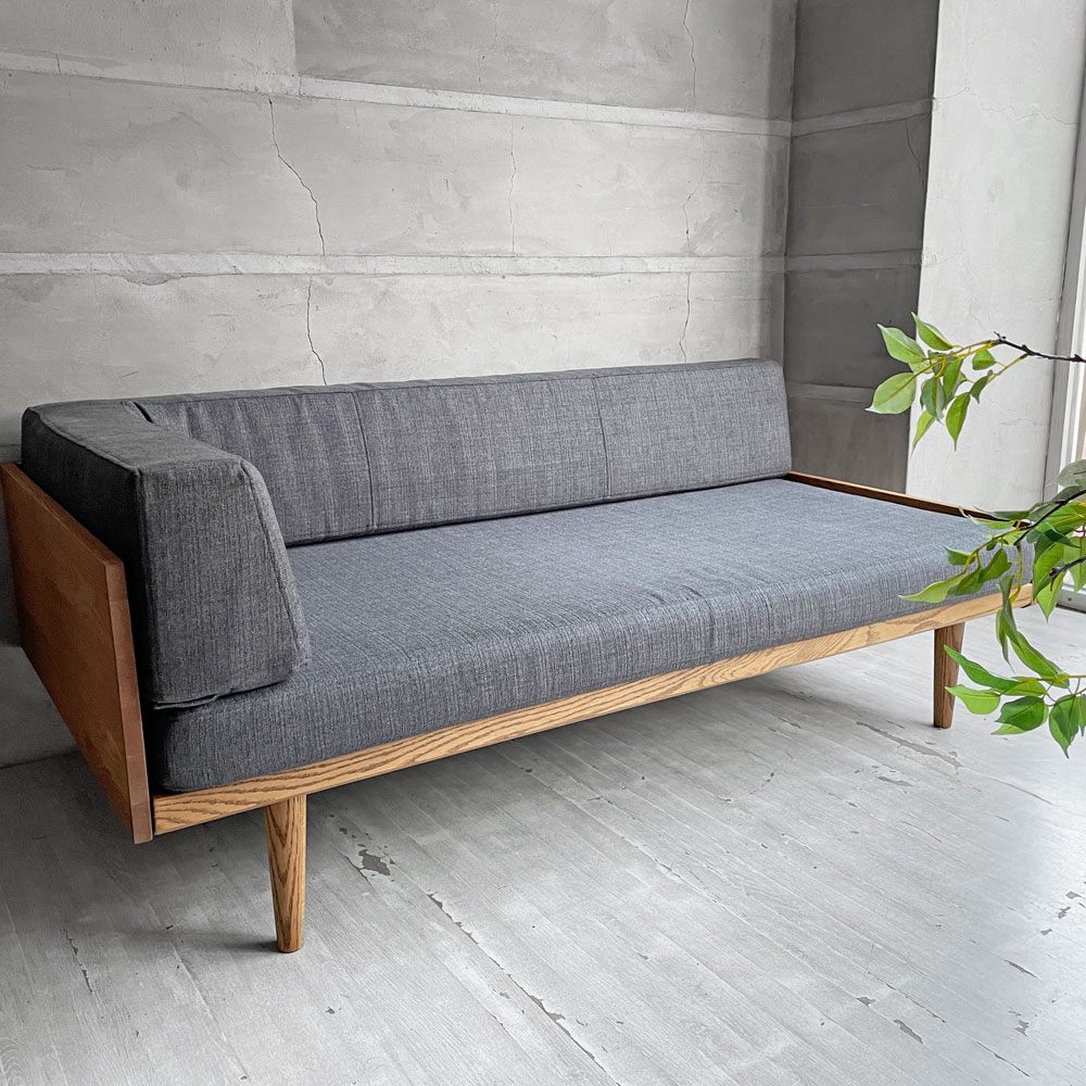 モモナチュラル Momo Natural デイソファ DAY SOFA 2.5シーター ONE ARM L 片アーム オーク無垢材フレーム 参考定価145,000円 ♪