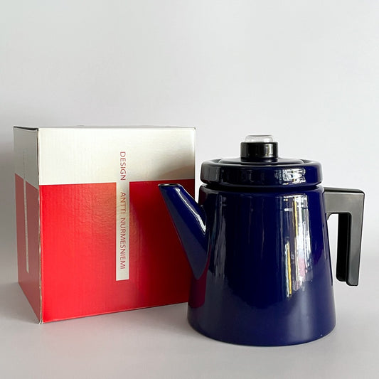 フィネル FINEL ペフトーリ Pehtoori エナメル コーヒーポット コバルトブルー Lサイズ 1.5L アンティ・ヌルメスニエミ フィンランド 復刻品 北欧雑貨 箱付 ■