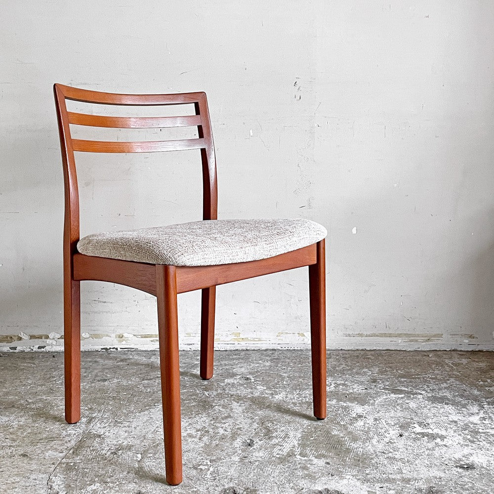 北欧ビンテージ Scandinavian Vintage チーク材 ラダーバック