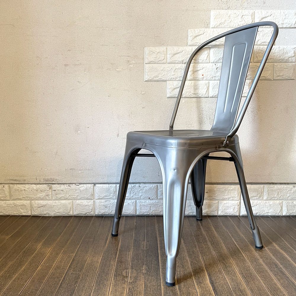 トリックス TOLIX エーチェア A-chair ダイニングチェア スタッキング スチール インダストリアル 工業系 カフェスタイル フラ –  TOKYO RECYCLE imption