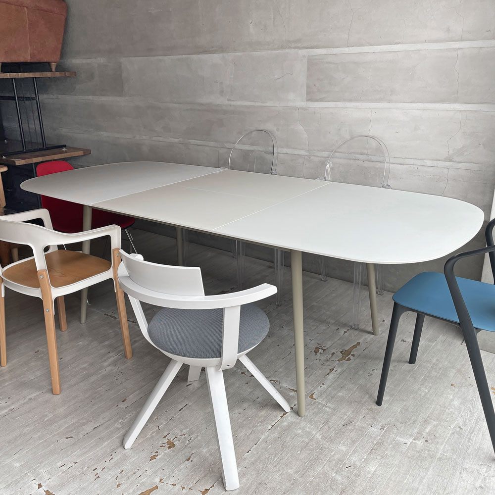 ボーコンセプト BoConcept キングストン Kingstone 伸張式ダイニングテーブル エクステンション マットホワイト ラッカー仕上げ 160-230cm 北欧 デンマーク 定価¥205,900- ♪