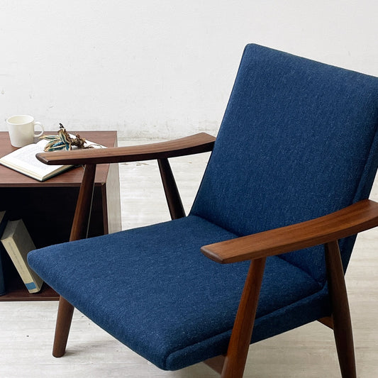 ゲタマ GETAMA GE260 イージーチェア 1Pソファ ウォールナット材 ネイビーファブリック ハンス・J・ウェグナー デンマークビンテージ 北欧家具 ●