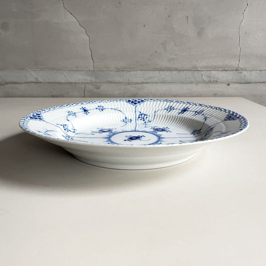 ロイヤルコペンハーゲン ROYAL COPENHAGEN ブルーフルーテッド ハーフレース ディーププレート 25.5cm 深皿 丸皿 陶器 北欧食器 廃番 美品 A ♪