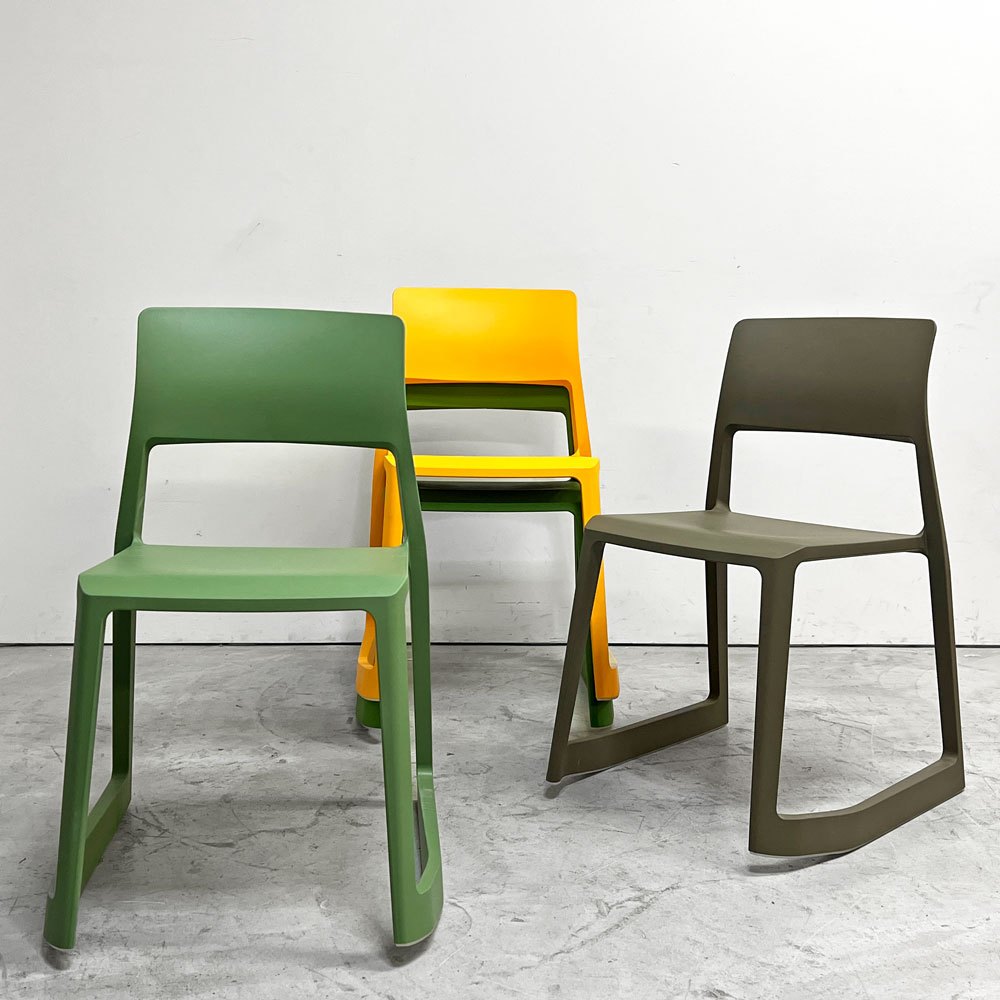 ヴィトラ Vitra ティプトン Tip Ton ワークチェア ダイニングチェア デスクチェア グリーン スタッキング チルト機能 定価¥40.700- ●