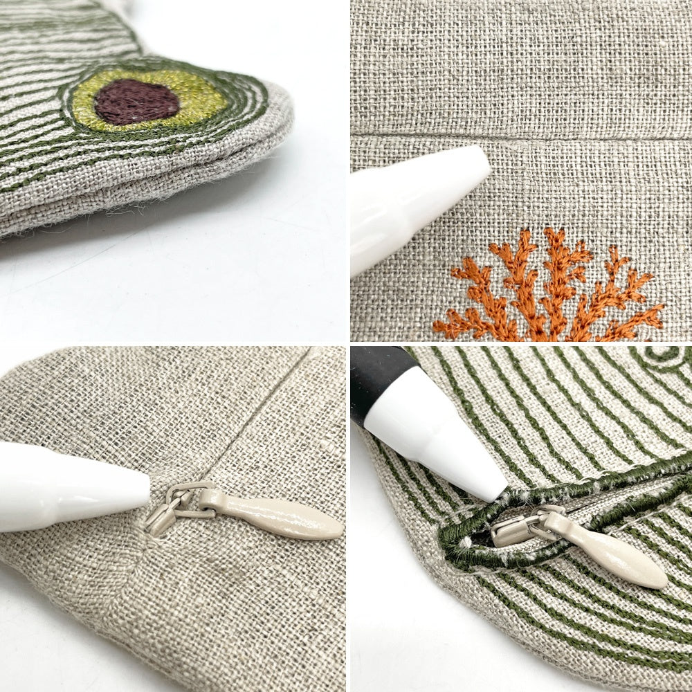 コーラル・アンド・タスク coral&tusk Lucky Frog with Bell Pouch ポーチ ステファニー・ハウズリー Stephanie Housley's リネン 刺繍 ●
