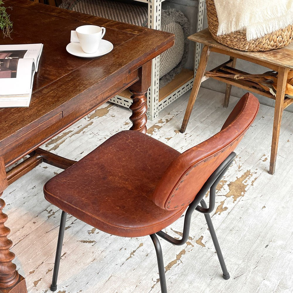 トラックファニチャー TRUCK FURNITURE スット ダイニングチェア SUTTO DINING CHAIR レザー×スチールフレーム インダストリアル ♪