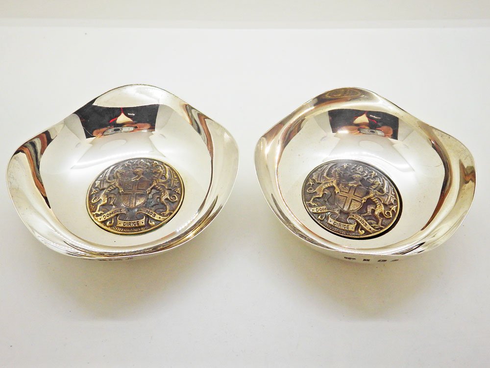 マッピン&ウエッブ Mappin&Webb スターリングシルバー メダリオン付き ♪
