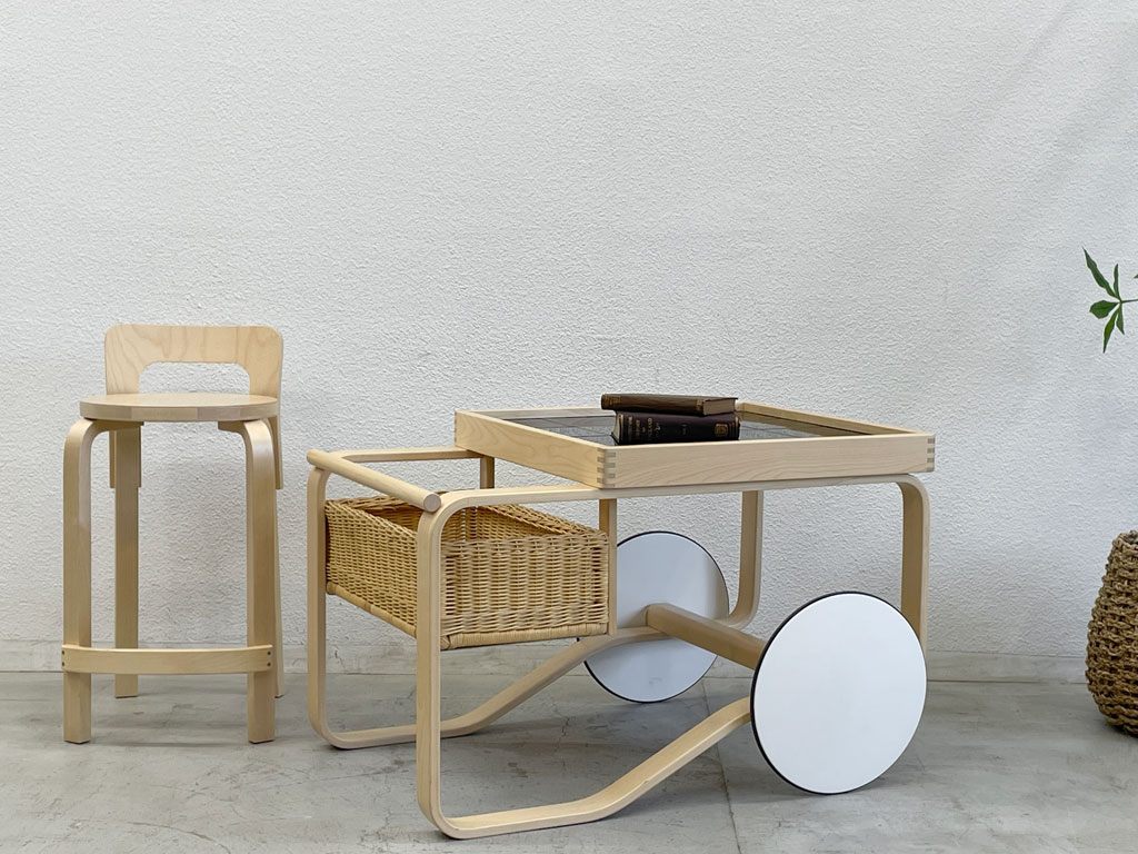 アルテック artek ティートローリー900 TEA TROLLEY 900 セラミックタイル バスケット付 バーチ材 アルヴァ・アアルト 美品 フィンランド 北欧家具 〓