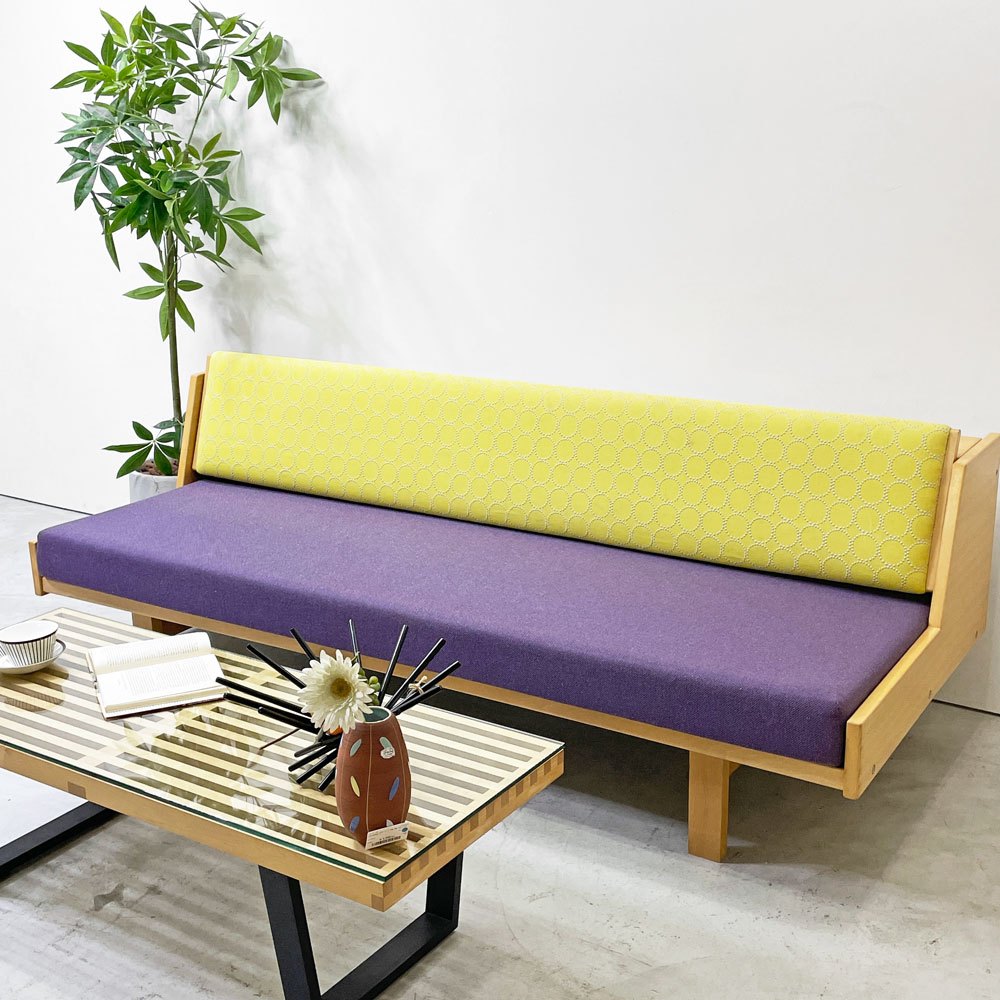 ゲタマ GETAMA GE258 デイベッド 3Pソファ ビーチ材 角脚 ミナペルホネン ドップ タンバリン ウレタンクッション ビンテージ ハンス.J.ウェグナー デンマーク 北欧家具 ●