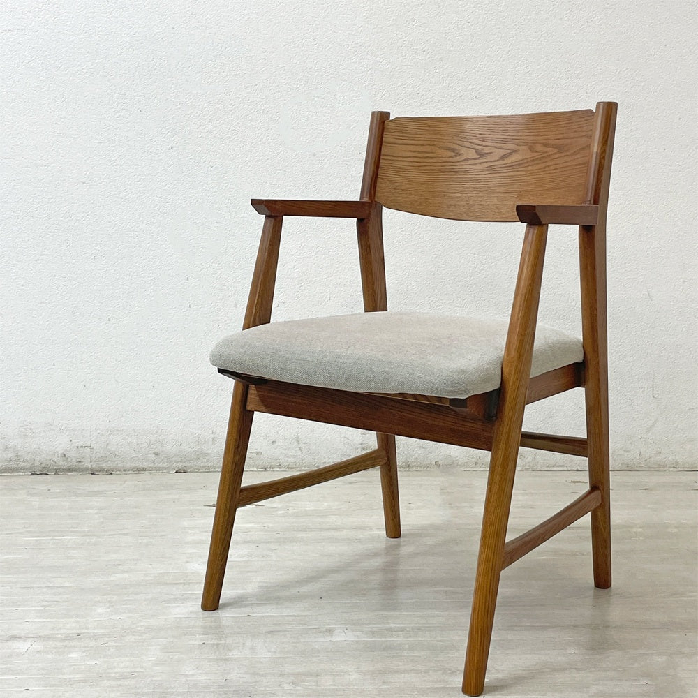 unico　シグネ　チェア unico(ウニコ)のSIGNE(シグネ)シリーズのダイニングチェア2脚