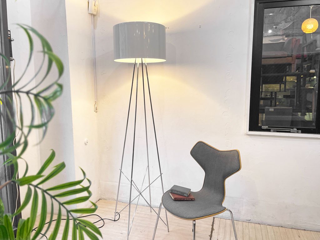 フロス FLOS レイ RAY F2 フロアランプ フロアスタンド 調光式 ロドルフォ・ドルドーニ イタリア モダン 参考定価 ¥303,600- 美品 ★