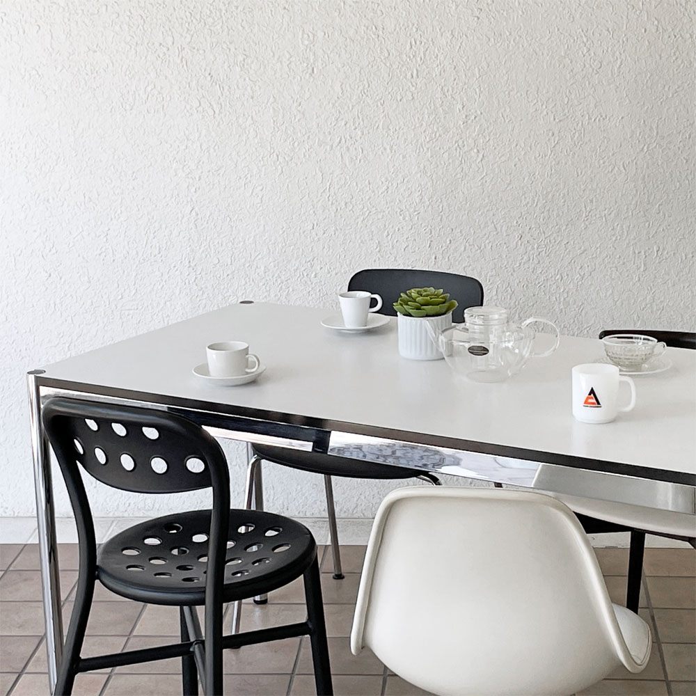 USMモジュラーファニチャー USM Haller USMハラーテーブル ワーキングデスク ダイニングテーブル W150×D75×H74cm アジャスター パールグレーラミネート(ホワイト) 高さ調整機能付 A ◇