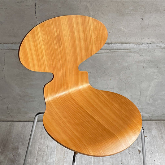 フリッツハンセン Fritz Hansen 3101 アントチェア 4本脚 ナチュラルビーチ材 ラッカー仕上げ アルネ・ヤコブセン 北欧家具 D ♪