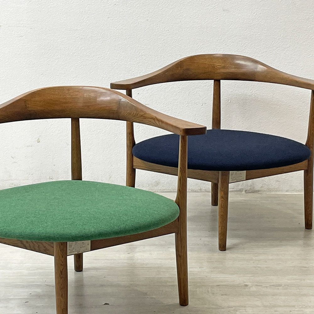 モノ・モノ あぐらのかける男の椅子 ダイニングチェア オーク無垢材 ファブリック 低座椅子 秋岡芳夫 定価\138,600- 新品生地張替済 ネイビー ●