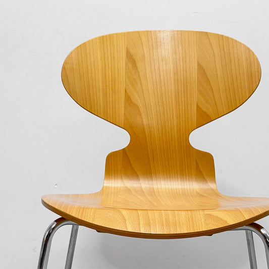 フリッツハンセン Fritz Hansen 3101 アリンコチェア アントチェア 4本脚 ナチュラルビーチ ラッカー仕上げ フェルトグライズ アルネ・ヤコブセン B ●