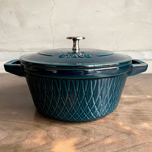 ストウブ STAUB ツイストココット ラウンド 両手鍋 ラメール 20cm 鋳物 キャセロール ガス オーブン IH対応 フランス ♪