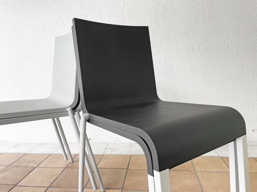 ヴィトラ vitra. ゼロスリー .03 ダイニングチェア スタッキングチェア ベーシックダーク マールテン・ヴァン・セーヴェレン A ◇