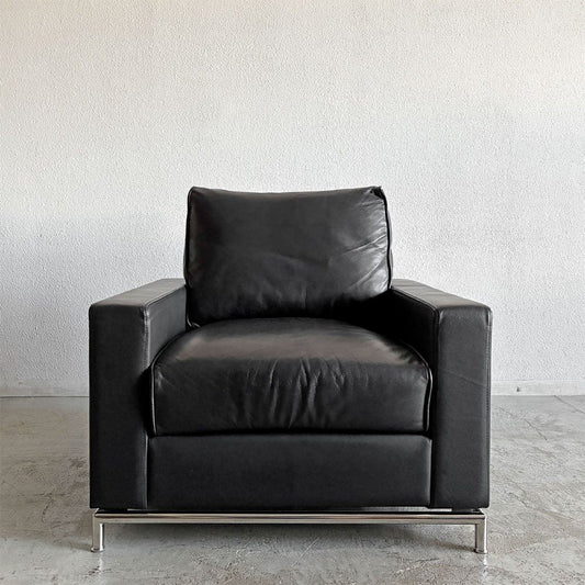 クラスティーナ Crastina ウルティマ ULTIMA 1シーターソファ 1人掛け 本革 ブラックレザー フェザークッション モダンデザイン 〓