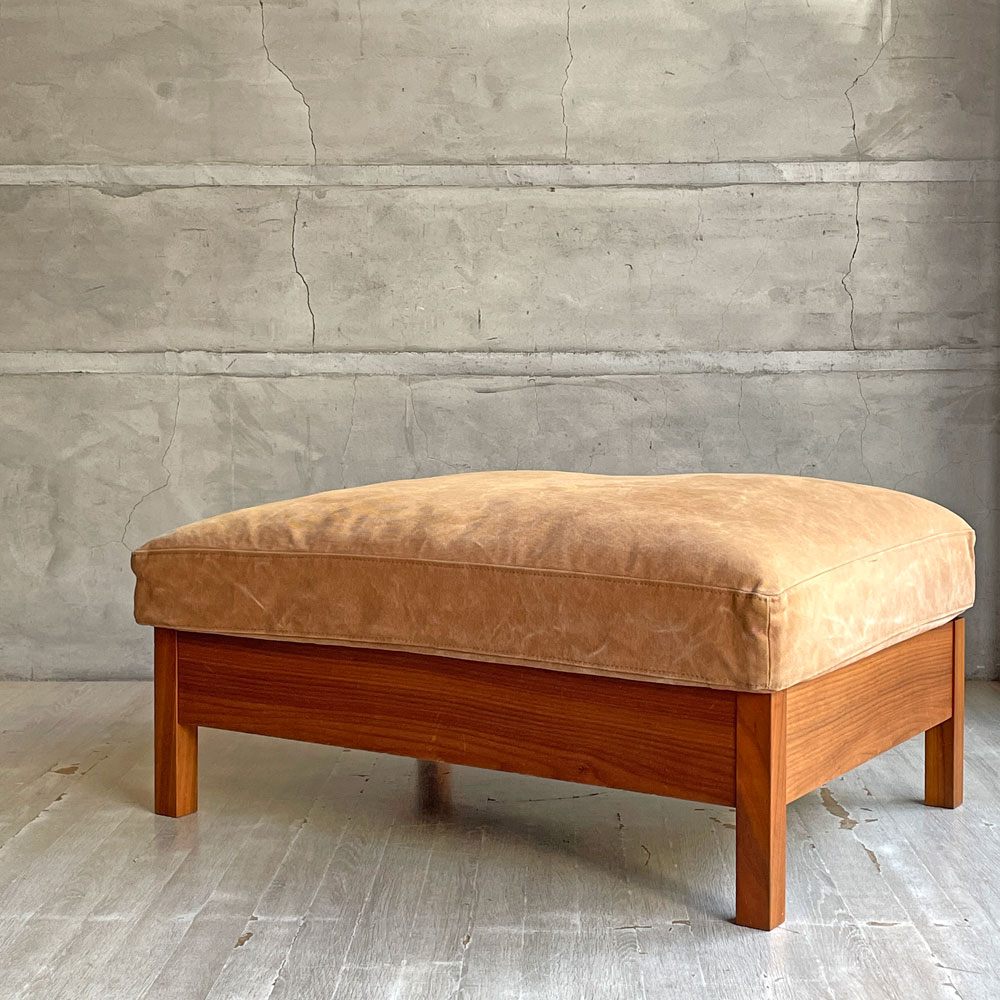 広松木工 Hiromatsu Furniture Inc. リポーゾ RIPOSO オットマン 077 ピエトラ生地 ウォールナット 定価￥