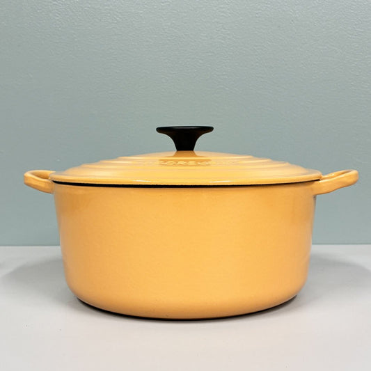 ルクルーゼ LE CREUSET ココットロンド 両手鍋 ネクター 24cm 鋳物 ホーロー フランス 4.2L 4~6人分 定価¥ 52,800- ◎