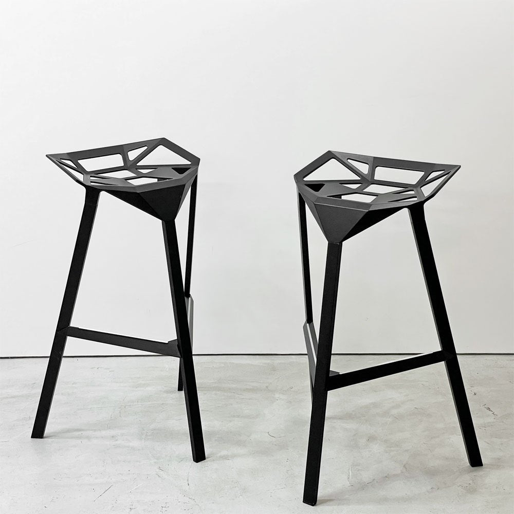 マジス MAGIS スツールワン STOOL_ONE カウンターチェア スタッキングチェア ブラック コンスタンチン・グルチッチ イタリア A ●