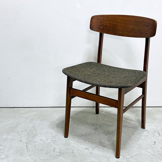 北欧ビンテージ Scandinavian Vintage ダイニングチェア チーク材 ファブリック ブラック系 デンマーク 北欧家具 ●